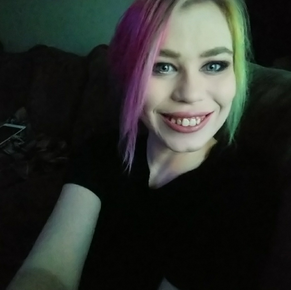 Meet your Posher, Jenny